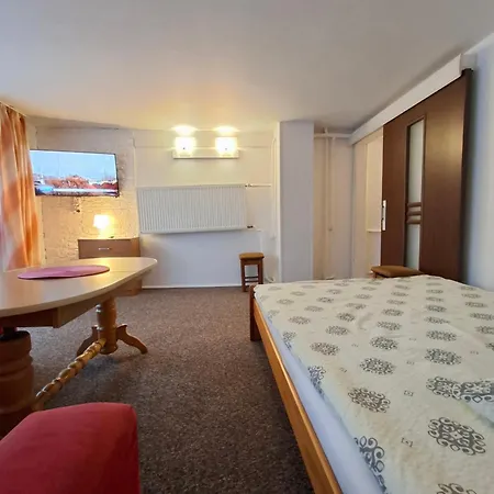 U Tylki Typu Z Widokiem Na Giewont, Parking Gratis